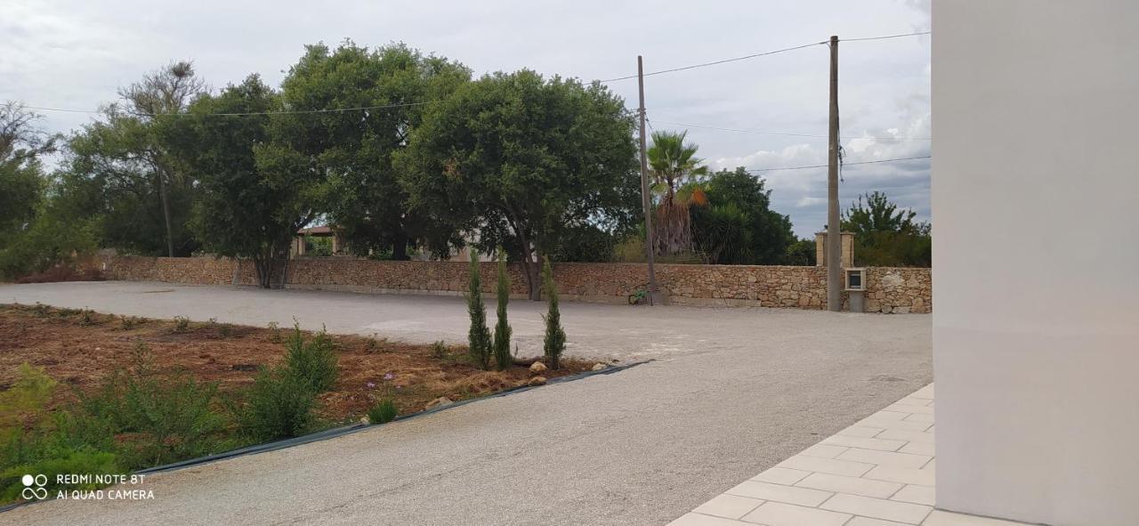 Dimora Monsignore Torre Lapillo Esterno foto